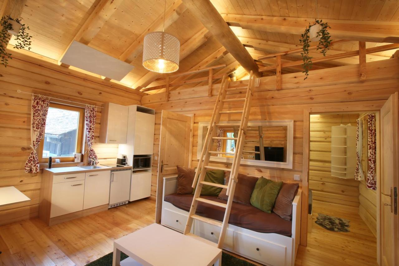 Blockhaus Chalet mit eigenem Badefass und Infrarotsauna auf der Terrasse Oberschützen Exterior foto
